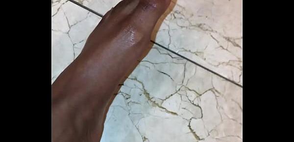  Solo Male Foot worship With BBC XavyAD
